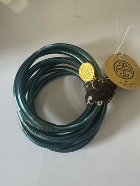 BuDha Girl Bracelets  - Set of 6 Bangles- Medium